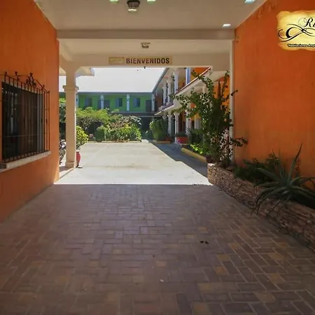 Rincon Colonial Hotel Y Restaurante